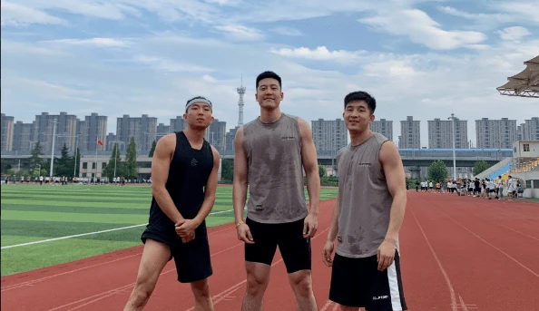 哪里可以找到关于篮球协调训练的教程?_1
